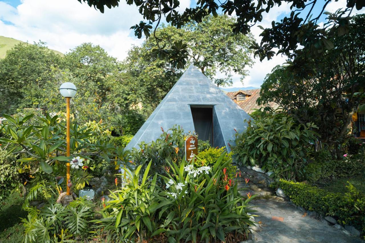 Hosteria Paraiso LàngLàngVilcabamba Ngoại thất bức ảnh