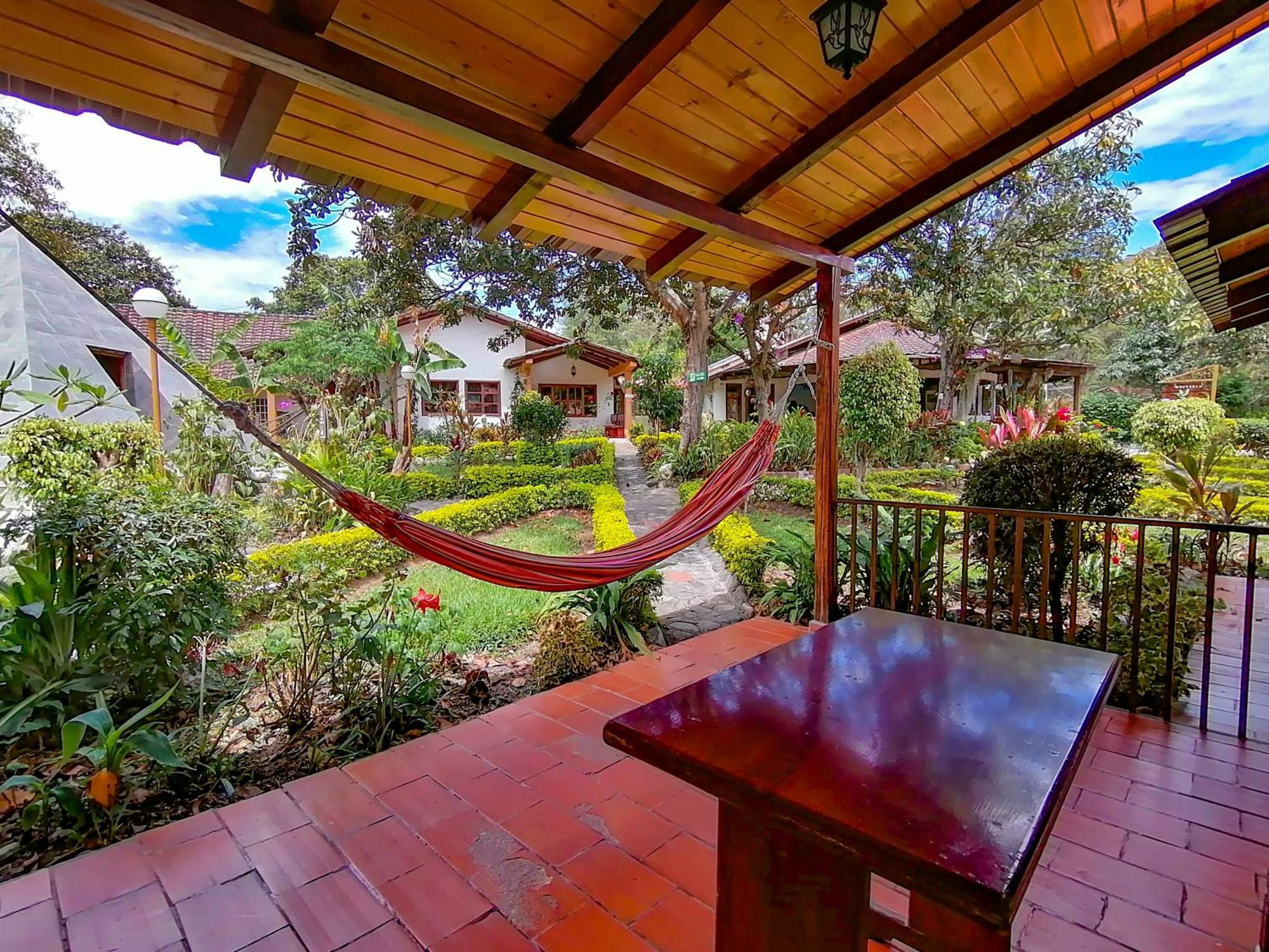 Hosteria Paraiso LàngLàngVilcabamba Phòng bức ảnh